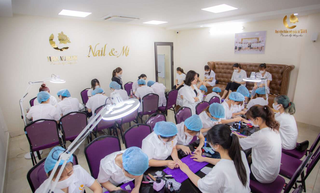 CÂU CHUYỆN VỀ ĐÔI BẠN ĐỒNG HƯƠNG CÙNG HỌC SPA -PHUN XĂM- NAIL X MI – MAKEUP TẠI MAYA ĐƯỢC NHẬN LÀM TẠI MAYA 